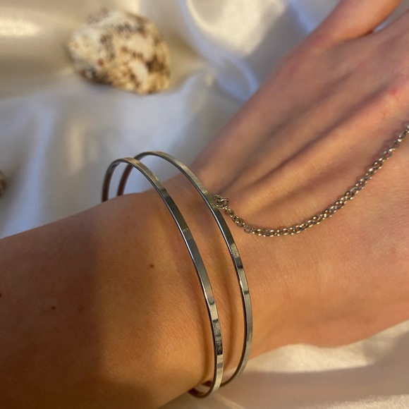 Silver Bracelet chained with silver diamond gemmed ring 💍 - Picture 11 of 13